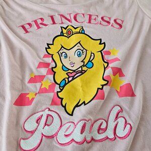 Women's Nintendo Super Mario Princess Peach Portrait T-shirt